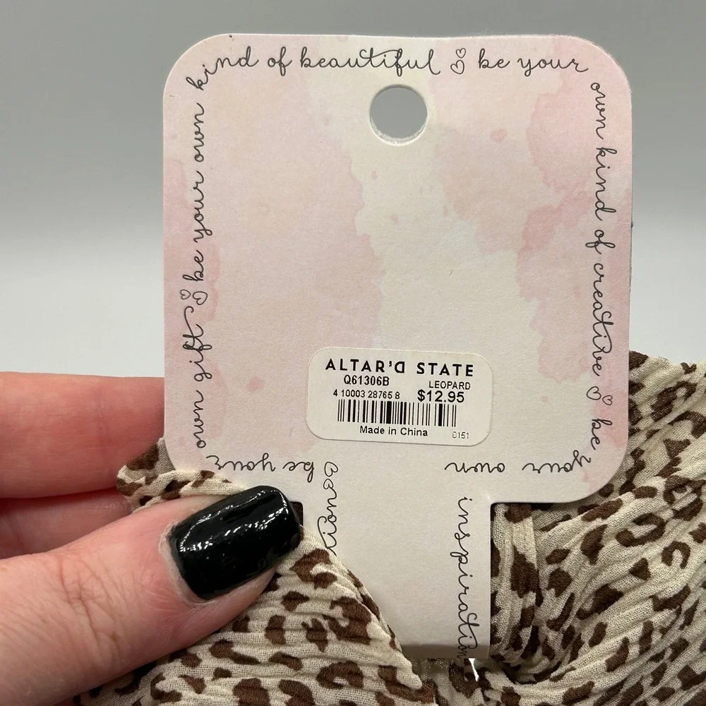 BUNDLE Altar'd State Leopard Amber‎ Stellar Scrunchie Bow Hair Tie Accessory NWT